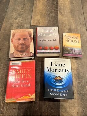 5 Hardcover Bestsellers Bundle - Liane Moriarty, Prince Harry, Emily Giffin